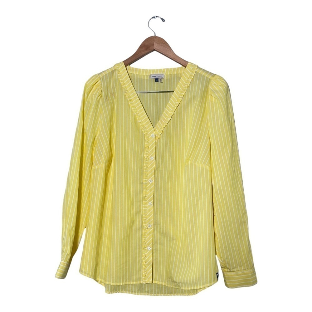 Court & Rowe yellow striped long sleeve top